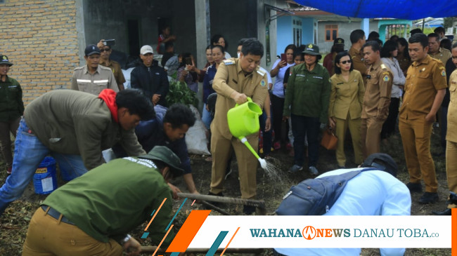 Bupati Samosir Mari Belajar Dan Berlatih Buat Pupuk Organik Cair