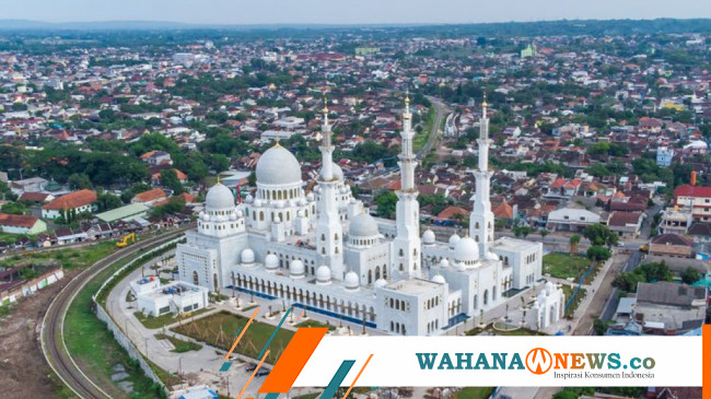 Dihadiri Presiden Uea Jokowi Resmikan Masjid Syeikh Zayed Di Solo