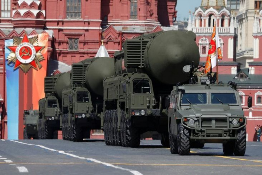 AS Cemas Rusia Akan Kerahkan Senjata Nuklir ke Belarusia