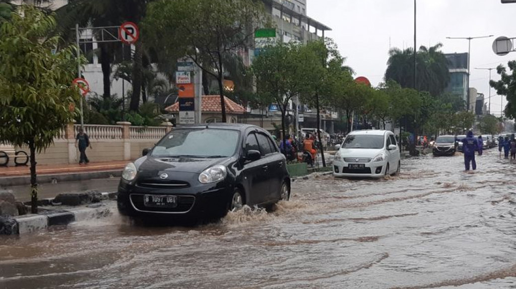 PSI Soroti Banjir Jakarta, Sindir Anies Sibuk Urus Stadion JIS Hingga Formula E
