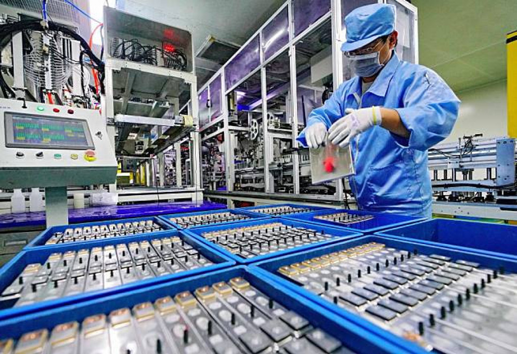 Produsen Baterai Listrik Asal Jerman Siap Bangun Pabrik di Malut