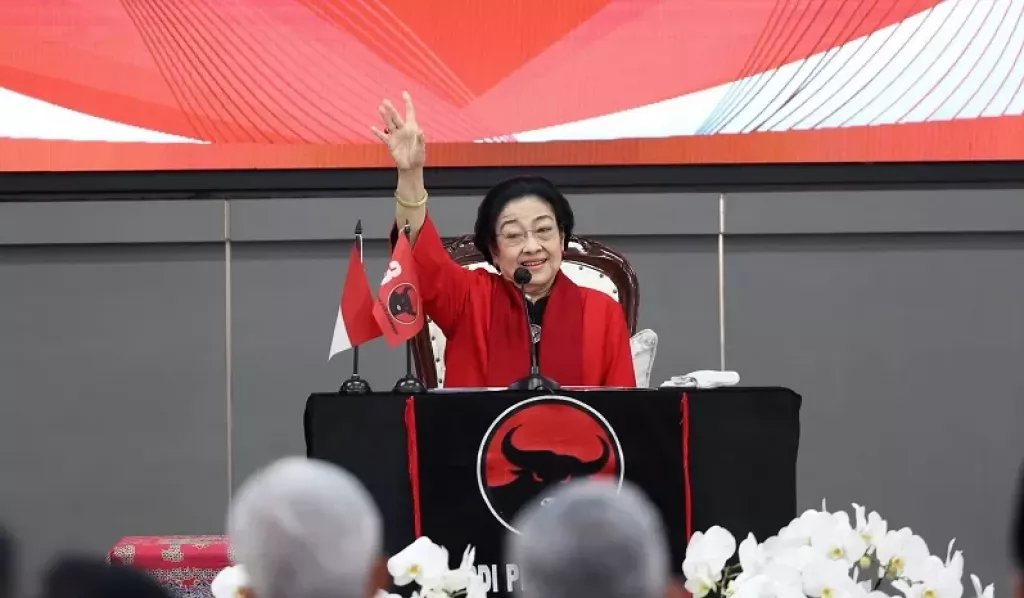 Tumpengan DPC PDI Perjuangan Yogyakarta untuk Megawati Soekarnoputri Ulang Tahun ke-77