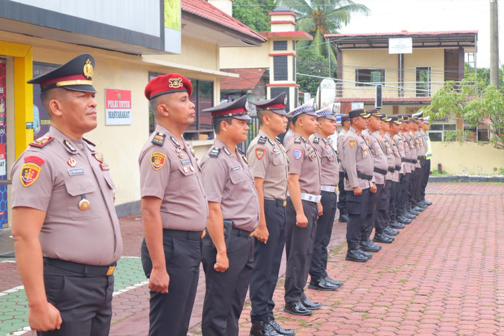 37 Personil Polres Madina Naik Pangkat, Kapolres: Kenaikan Pangkat Adalah Penghargaan dan Amanah