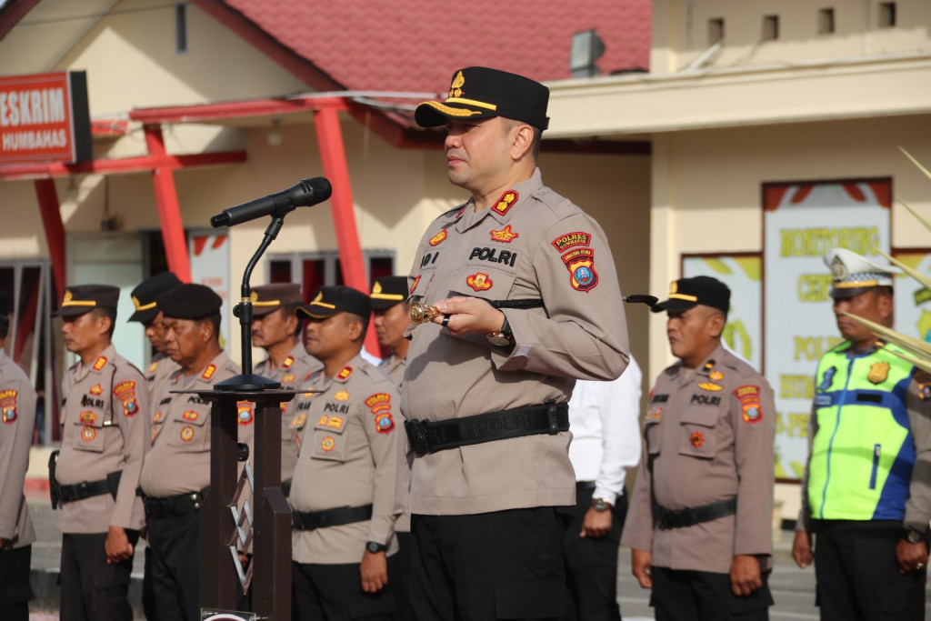 AKBP Adi Nugroho Pimpin Sertijab Empat Pejabat Utama Polres Humbahas