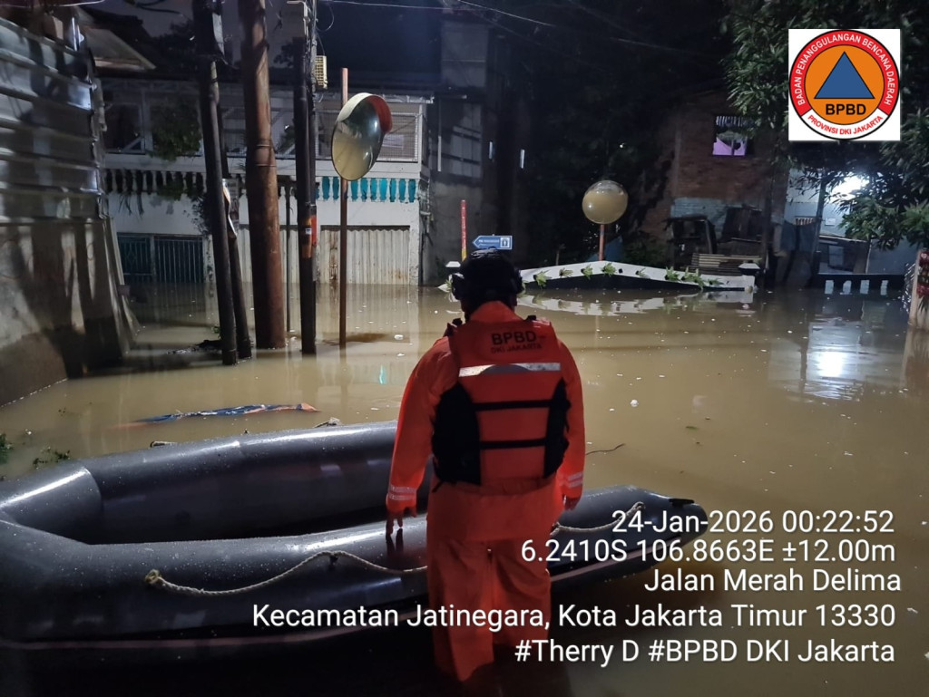 Banjir Rendam DKI Jakarta, Lebih dari 1.600 Warga Mengungsi di Puluhan Titik