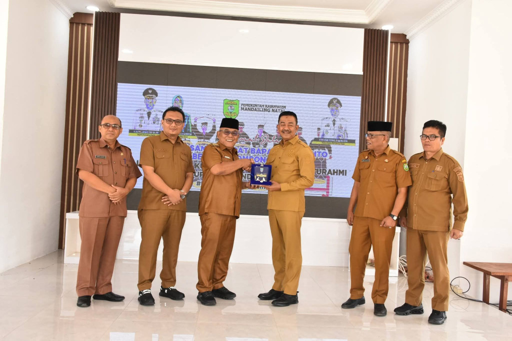 Bupati Madina Terima Kunjungan Kerja Bupati Pasaman Barat