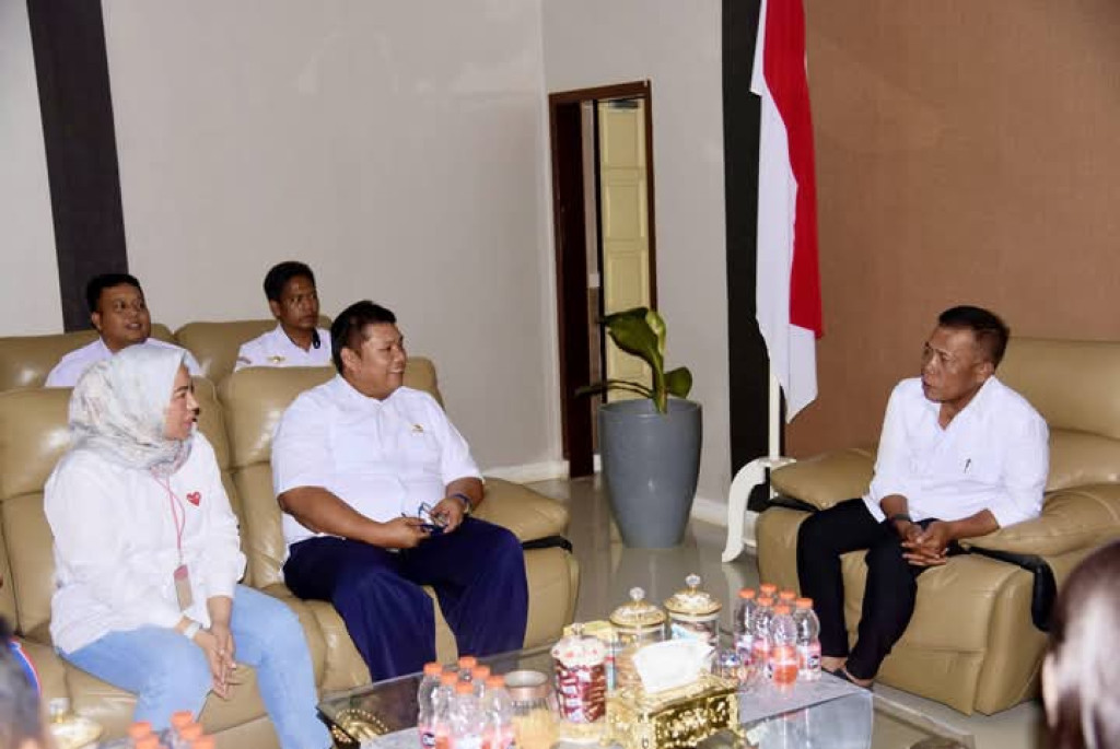 Bupati Tapteng Dukung Penambahan Rute Terbang Wings Air, Penerbangan Perdana Bakal Berjalan Akhir Pekan Ini