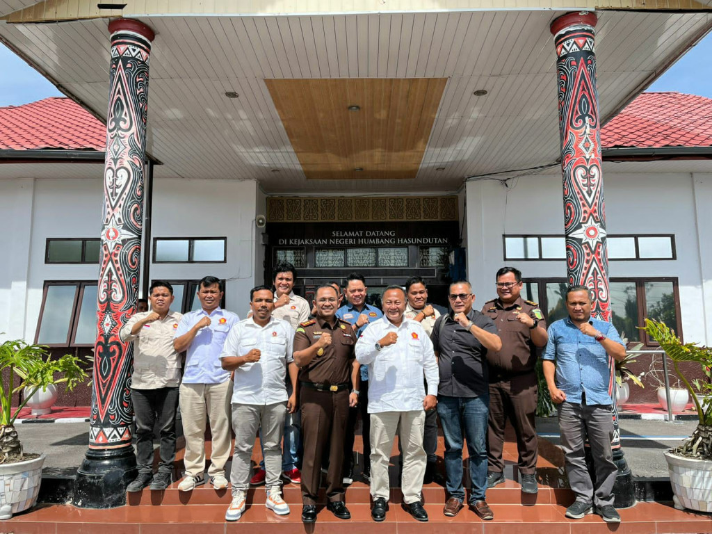 DPC Partai Gerindra Kunjungi Kejari Humbahas