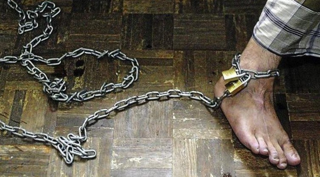 Dua Dekade Dipasung Keluarga, Pria di Ponorogo Akhirnya Dievakuasi Polisi