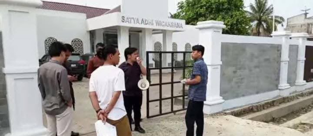 GMKTI Unjuk Rasa di Kejaksaan Negeri Sibuhuan, Desak Usut Dugaan Pungli Camat Sosa Timur