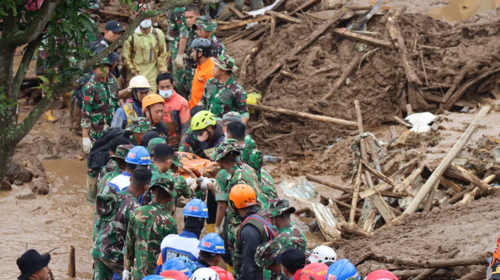 Hari Keenam Operasi SAR, Tiga Korban Longsor Kembali Ditemukan di Bandung Barat