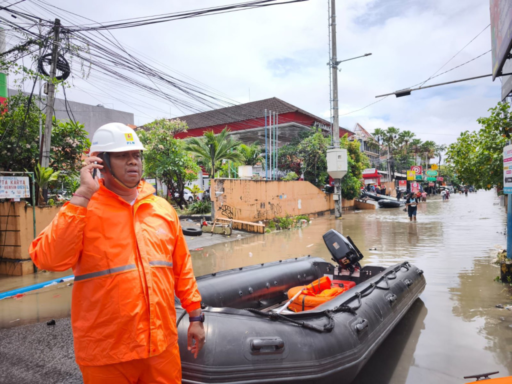 Hujan Lebat dan Banjir Mengintai, PLN Minta Masyarakat Perhatikan Keselamatan Listrik