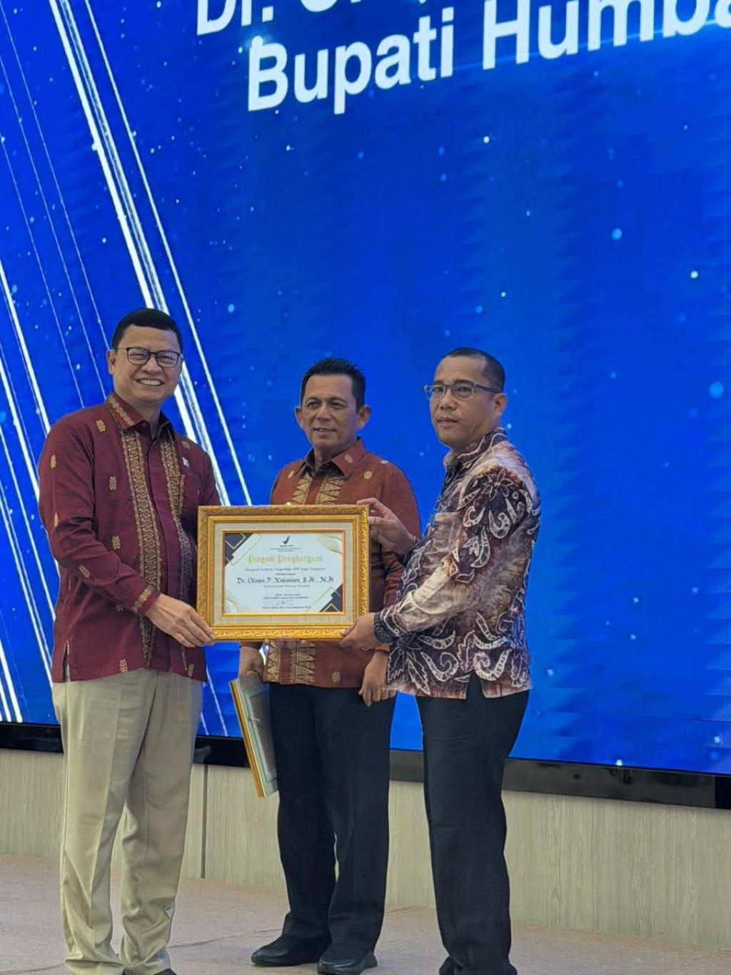 Pemerintah Humbang Hasundutan Terima Penghargaan dari BPOM