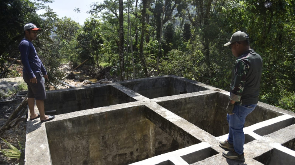 Percepat Pemenuhan Air Bersih, Bupati Tapteng Tinjau Sumber Air PDAM Mual Nauli