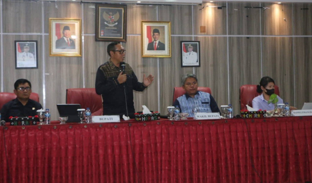 Perkuat Sinergi dan Arah Pembangunan, Bupati Taput Tegaskan Pentingnya Kepemimpinan Visioner