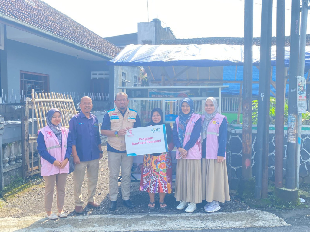 PLN Bersama YBM dan Srikandi Perkuat Dukungan UMKM Perempuan di Tasikmalaya