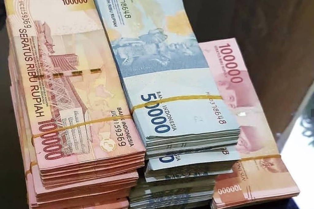 Polisi Bongkar Jaringan Judol, Rp 96,7 Miliar Uang Tunai Dipamerkan ke Publik