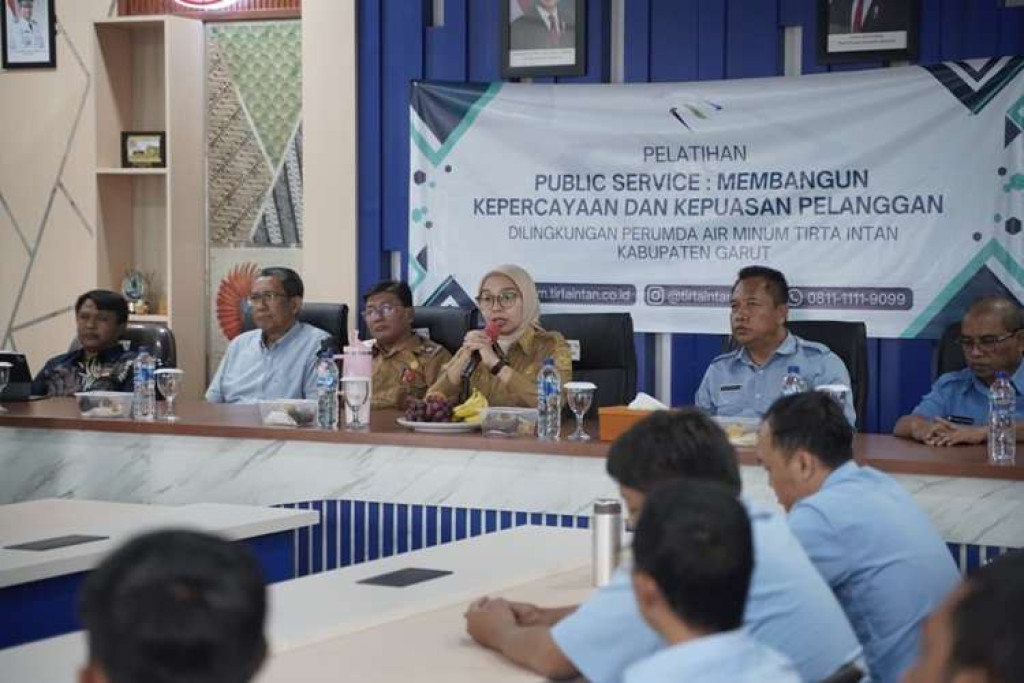 Putri Karlina Tekankan Inovasi Pelayanan Publik di Perumda Tirta Intan