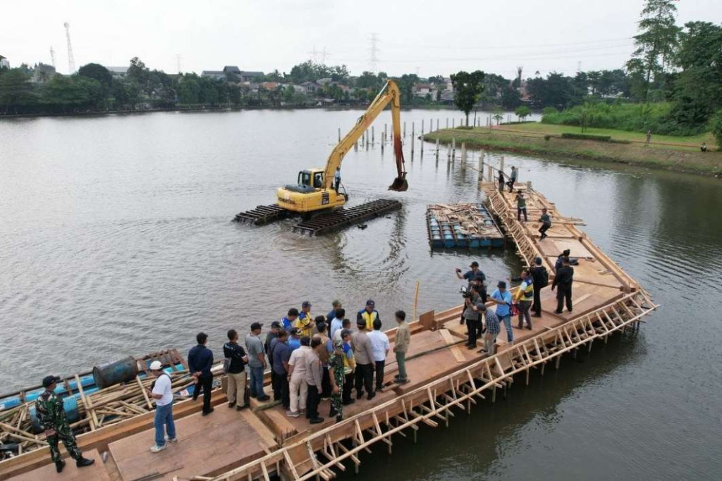 Setelah Klarifikasi Izin, Warga Minta Jogging Track Situ 7 Muara Tak Dibongkar