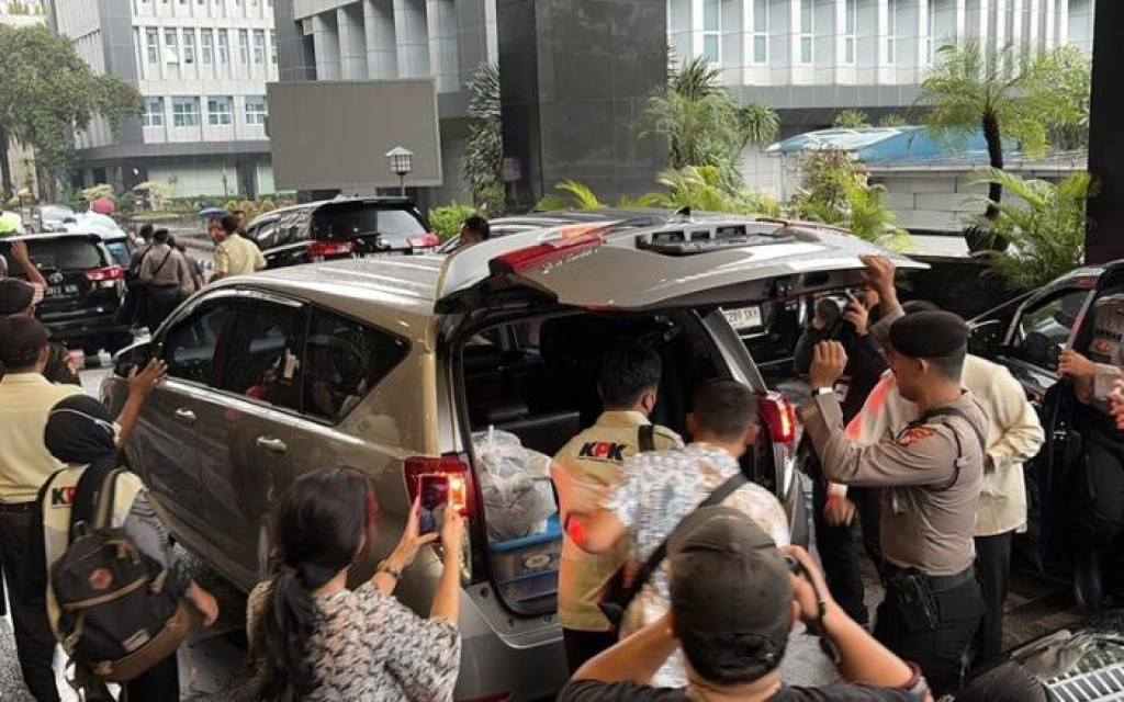 Usut Suap Pajak, KPK Sita Dokumen dan Uang di Kantor DJP