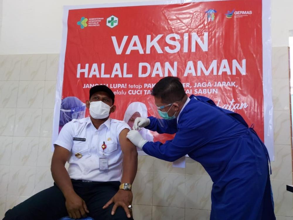 Sejumlah Pejabat Publik Kab. Aceh Timur Terima Vaksinasi 