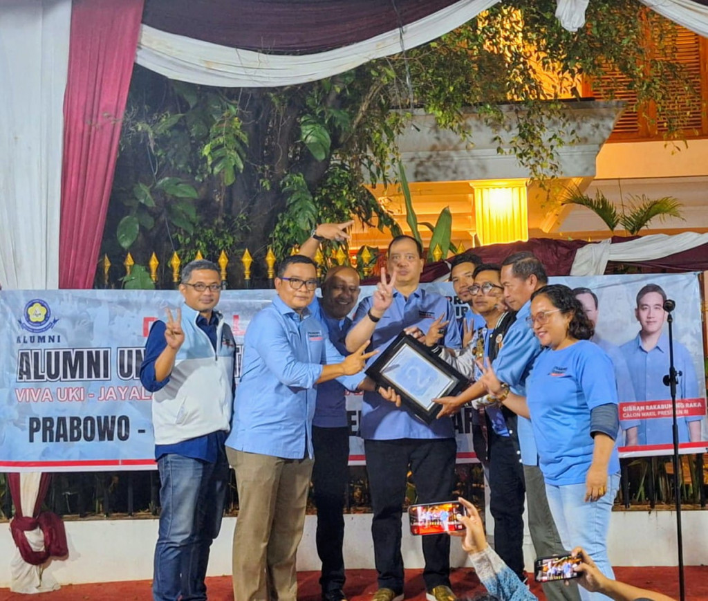 Relawan Alumni UKI Mendeklarasikan Dukungan Penuh Terhadap Prabowo Gibran