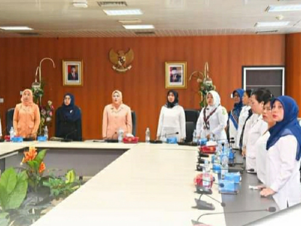 Tingkatkan Motivasi Kerja, Dharma Wanita Persatuan Sekretariat DPRD Kota Medan Gelar Pertemuan Rutin