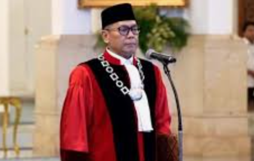 Baru Dilantik, Hakim MK Adies Kadir Langsung Diadukan ke MKMK