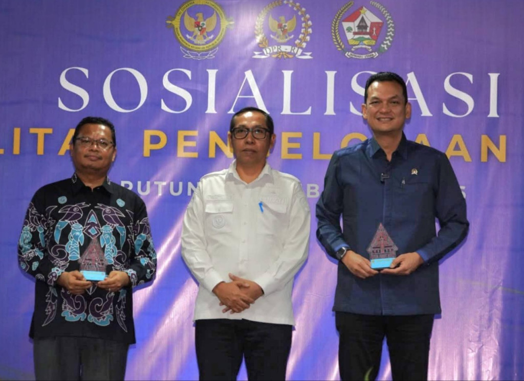 Bupati dan Wakil Bupati Tapanuli Utara Hadiri Sosialisasi Akuntablitas Pengelolaan Dana Desa