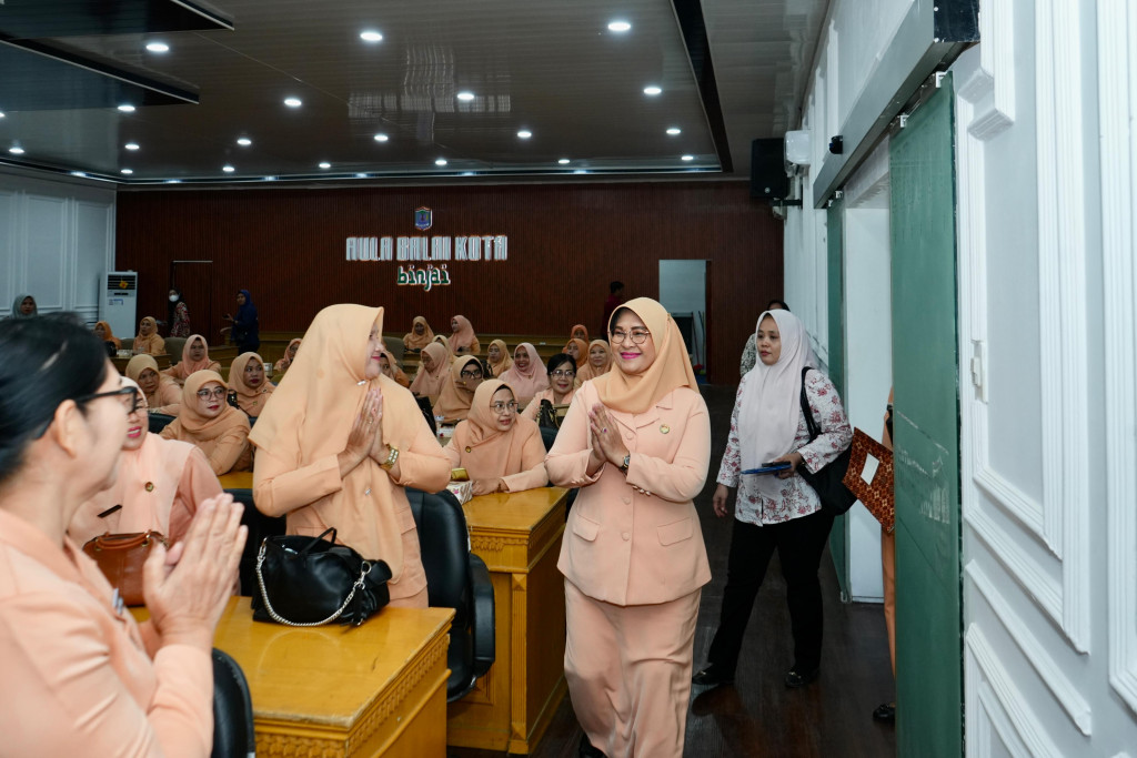 Dharma Wanita Persatuan Kota Binjai Gelar Pengajian Sambut Ramadhan 1447 H
