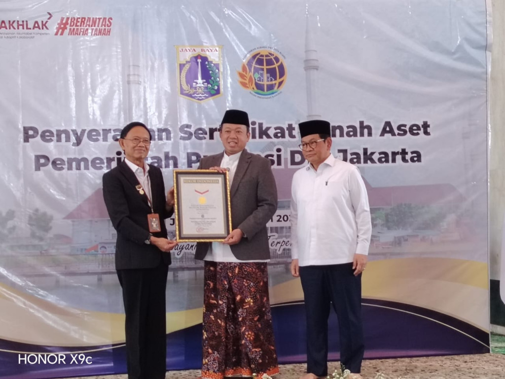 DKI Jakarta Kantongi 3.922 Sertifikat Aset, Faisal: Jadi Rekor MURI dan Tonggak Menuju Kota Global