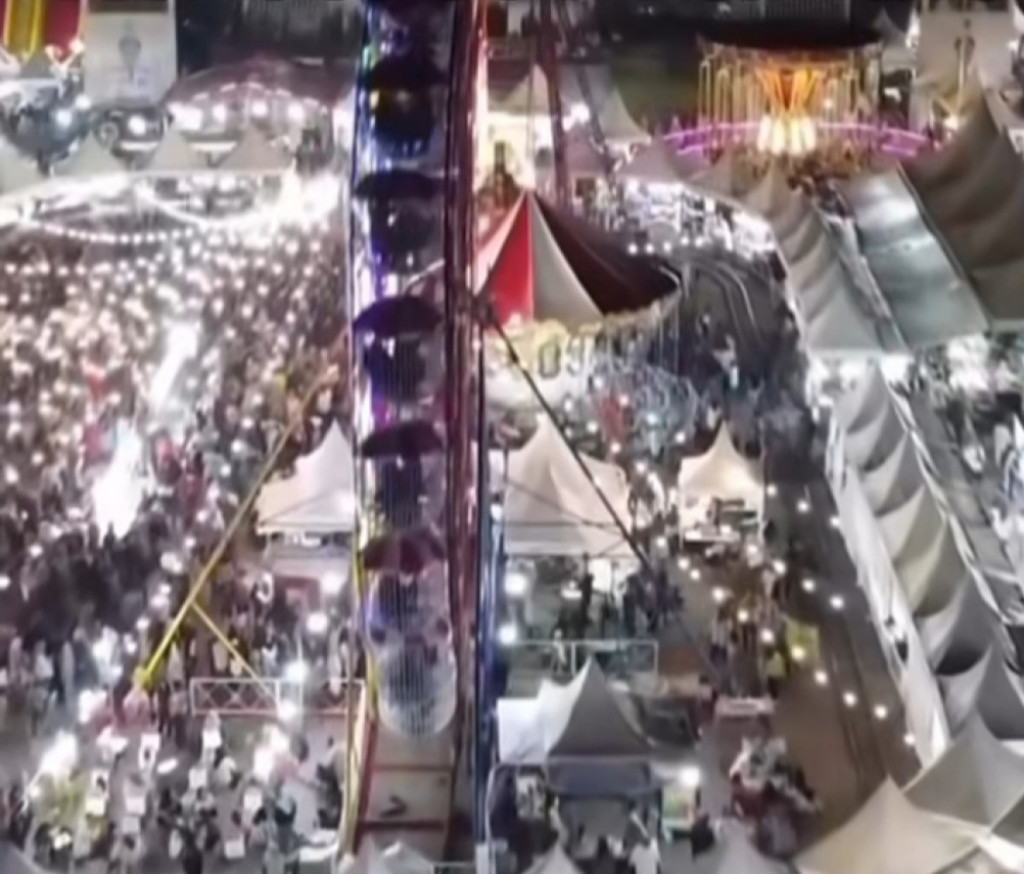 Hore ! Pasar Malam ARTY SAMPAN  TAO Akan Menghibur Masyrakat Perdagangan