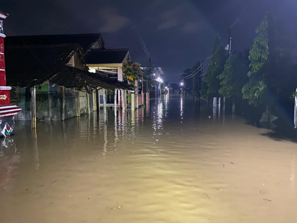 Hujan Lebat Picu Banjir di Sukoharjo dan Wonogiri, Satu Warga Meninggal