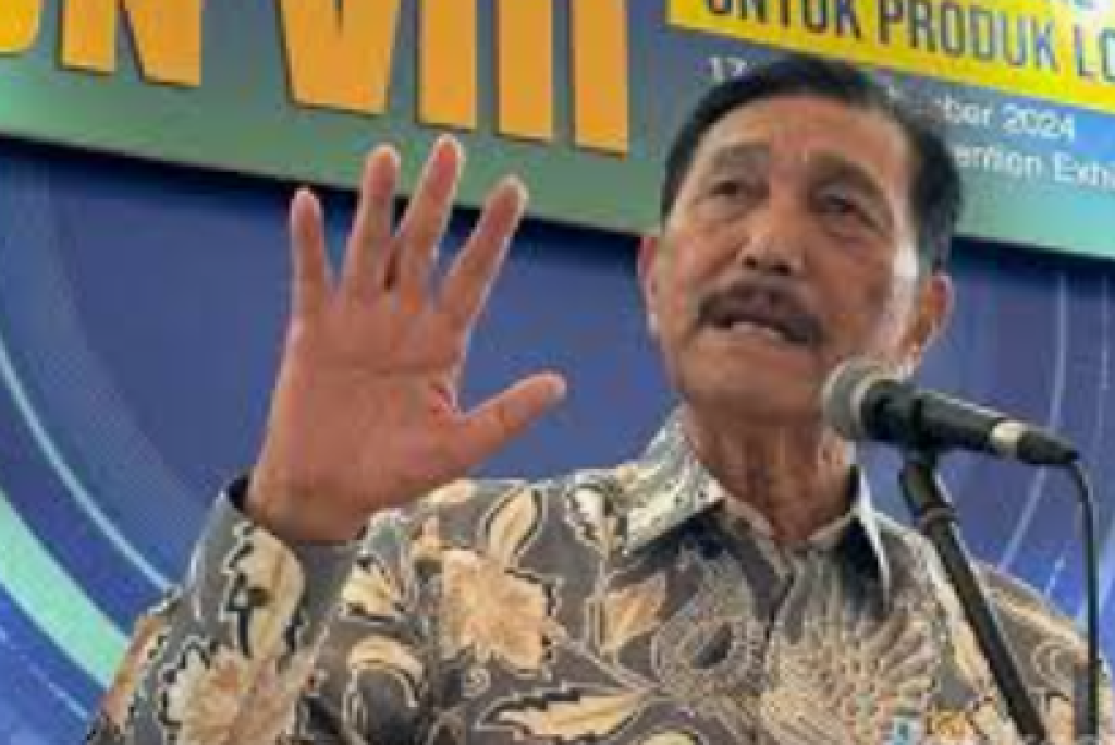 IHSG Anjlok, Luhut Kritik Keras OJK dan Desak Reformasi Total