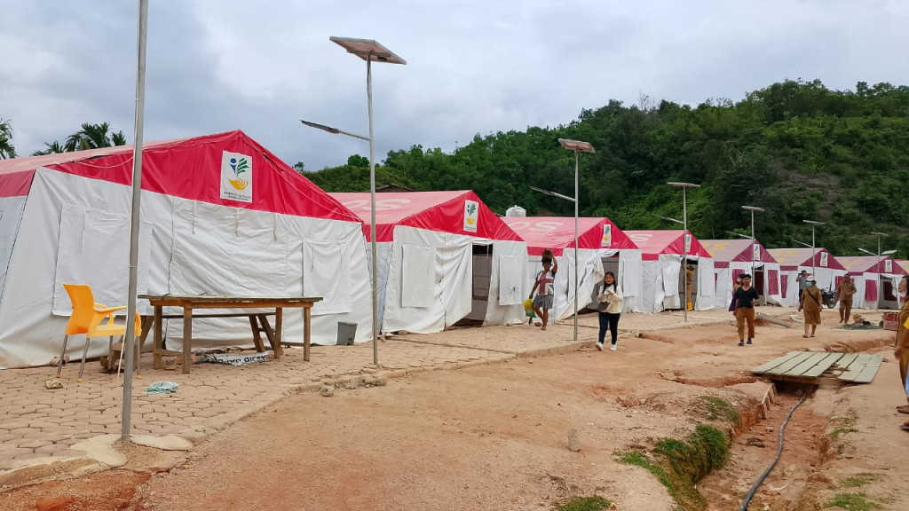 Istri Lurah di Tapteng Diduga Halang-Halangi Wartawan Saat Meliput Posko Pengungsi