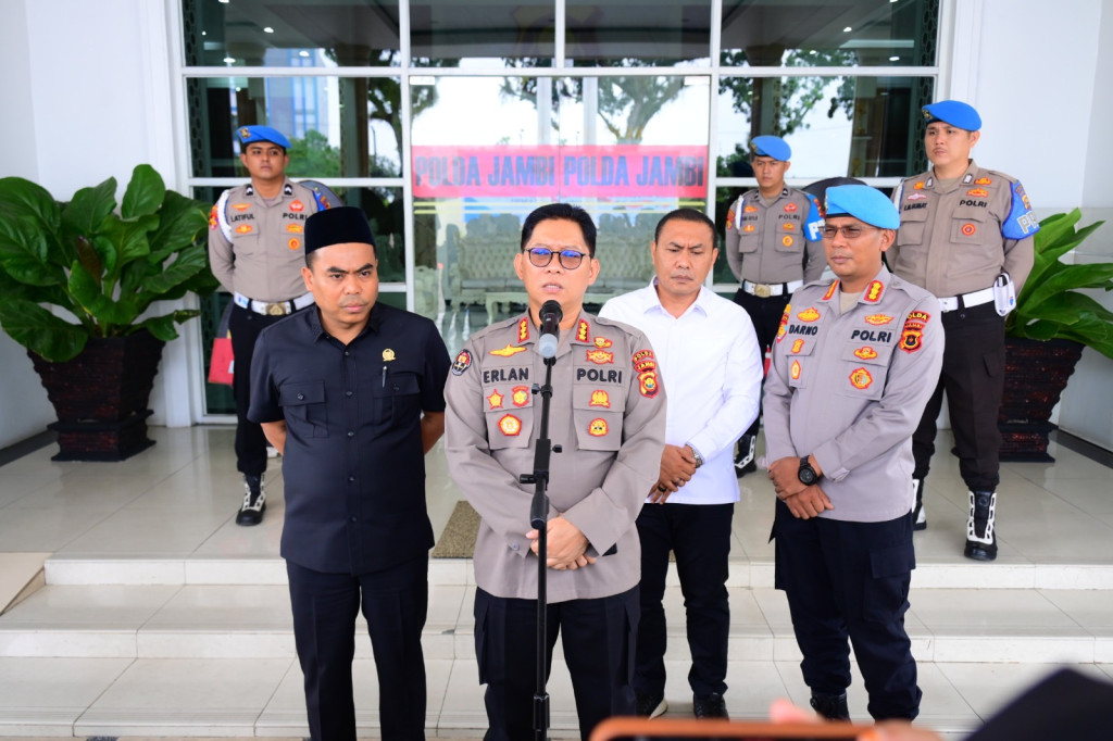 Komisi I DPR Kota Jambi Tinjau Langsung Penanganan Kasus Asusila di Polda Jambi