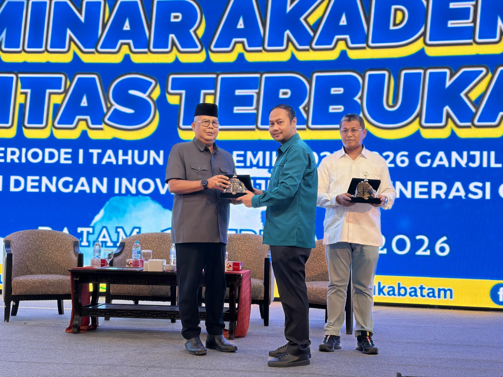 Menuju Wisuda, UT Batam Bekali Lulusan dengan Semangat Inovasi