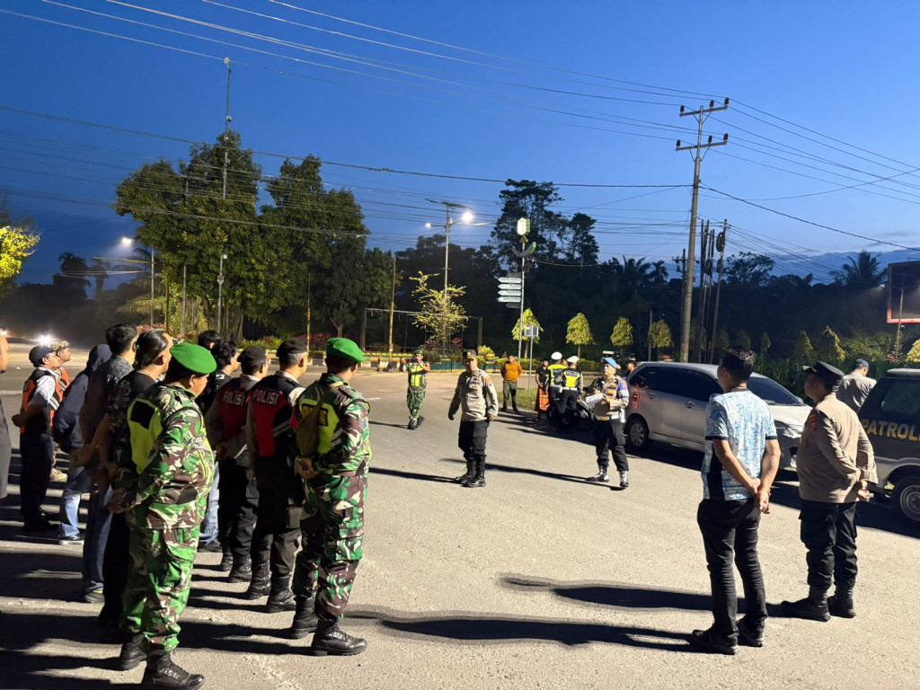 Patroli Bersama TNI - Polri dan Pemko Binjai Antisipasi Gangguan Kamtibmas