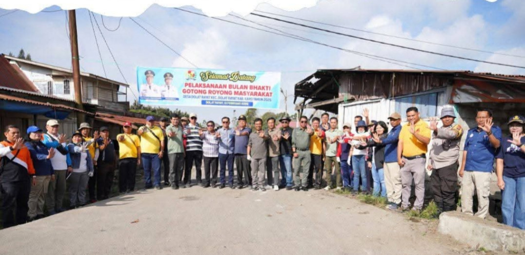 Pemkab Karo Adakan Bulan Bhakti Gotong Royong Bersama Masyarakat Menuju Karo Bersih