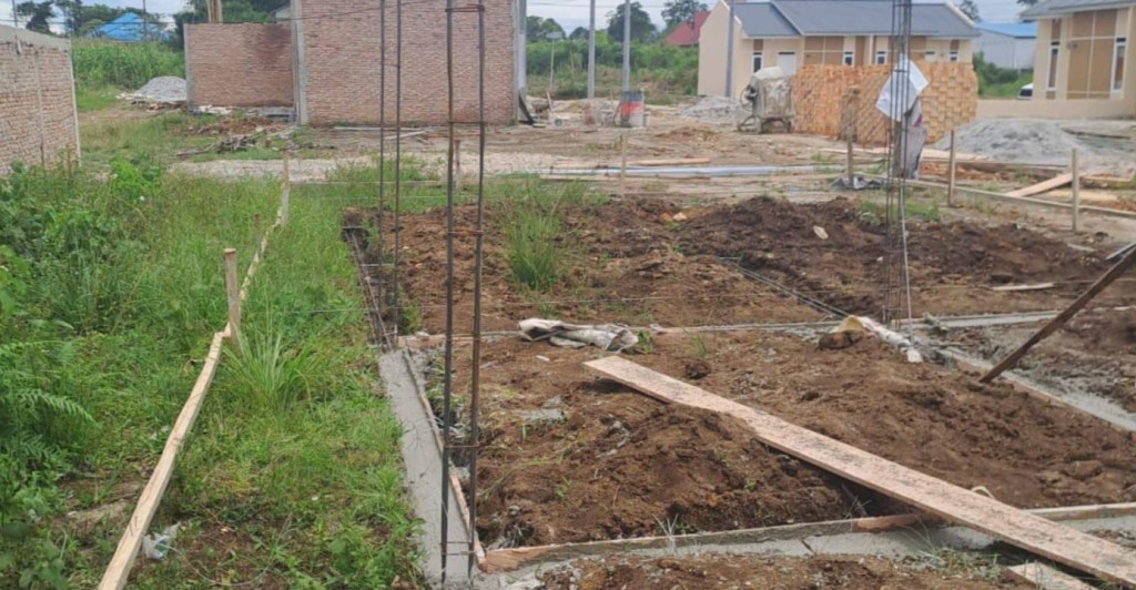 Perumahan Subsidi di Dairi Diduga Tanpa Fondasi