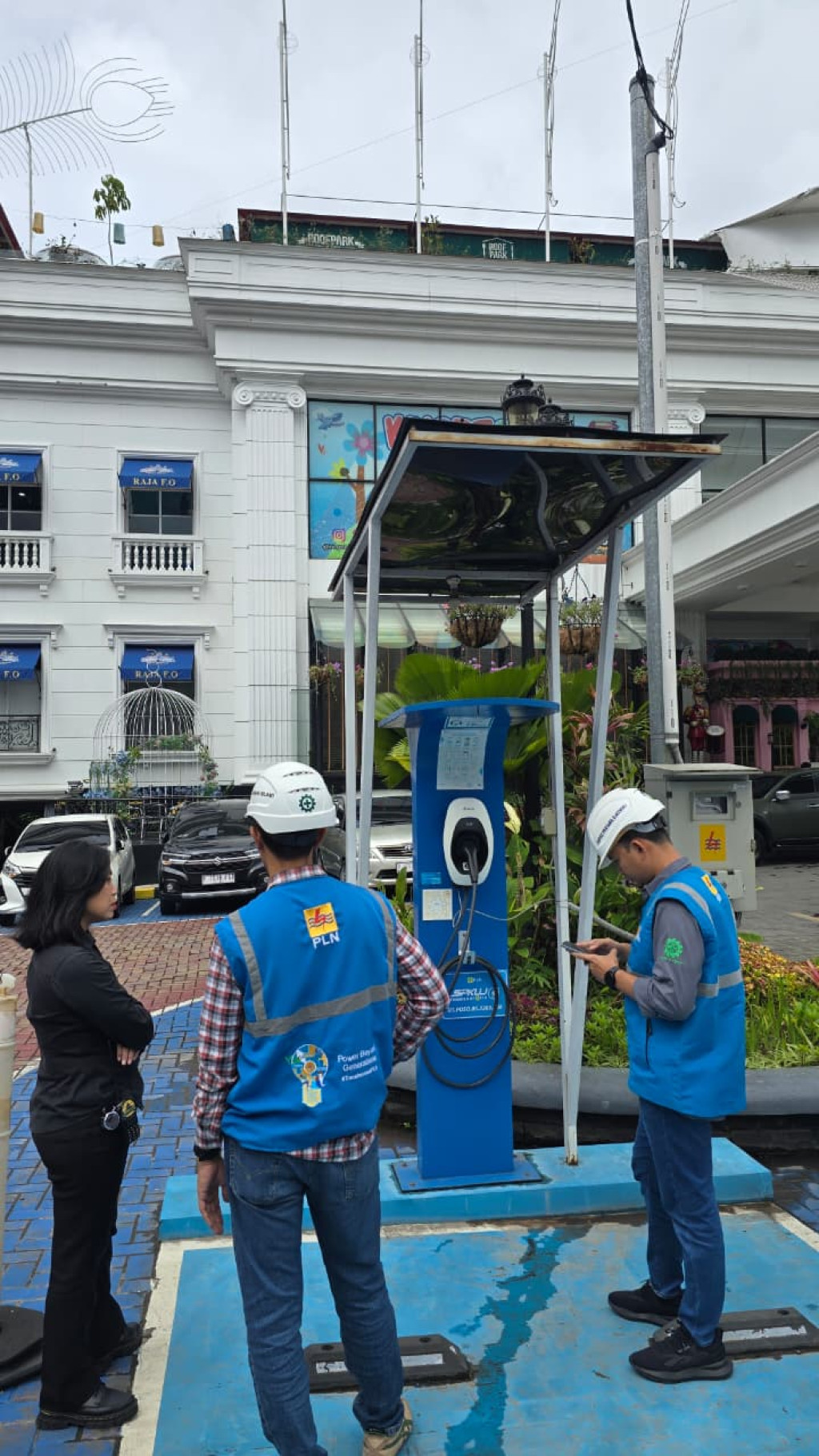 PLN Cianjur Perkuat Infrastruktur SPKLU, Transaksi Kendaraan Listrik Naik 46 Persen