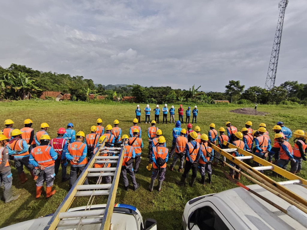 PLN Sumedang Gelar Pemeliharaan Jaringan Gabungan, Pastikan Listrik Andal dan Aman