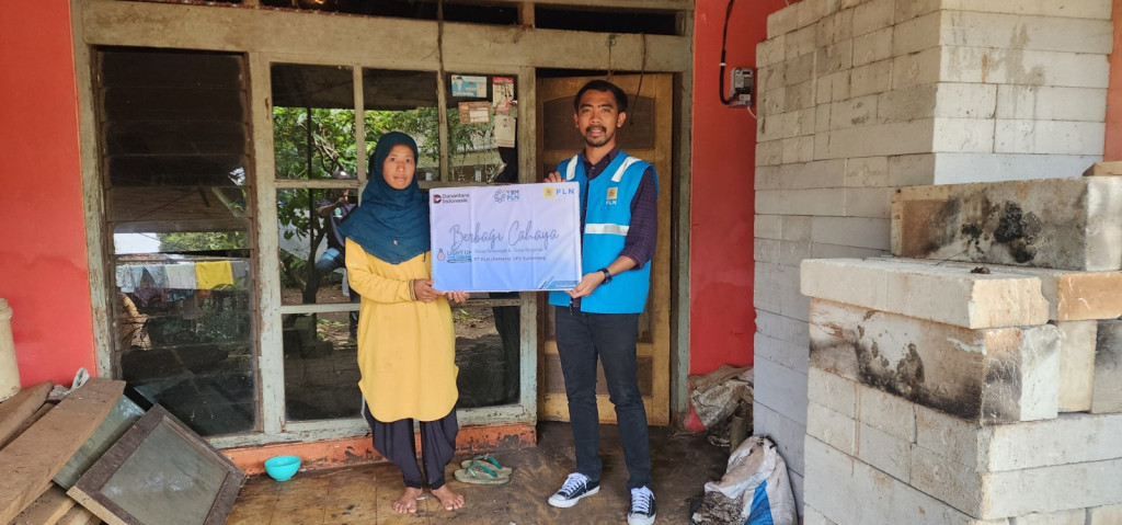 PLN UP3 Sumedang Hadirkan Terang, Wujudkan Kemandirian Energi Warga Prasejahtera