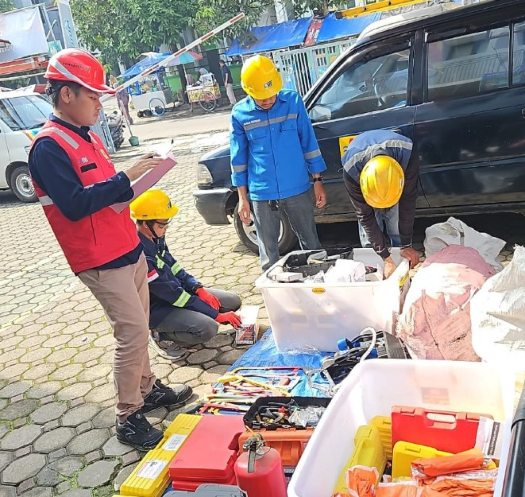 PLN UP3 Sumedang Tegaskan Profesionalisme dan Keselamatan dalam Pelayanan