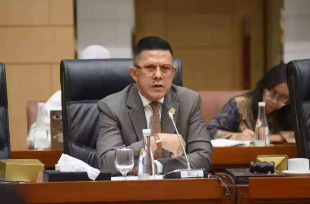 Polemik Hakim MK, Komisi III Minta Publik Beri Kesempatan Adies Kadir