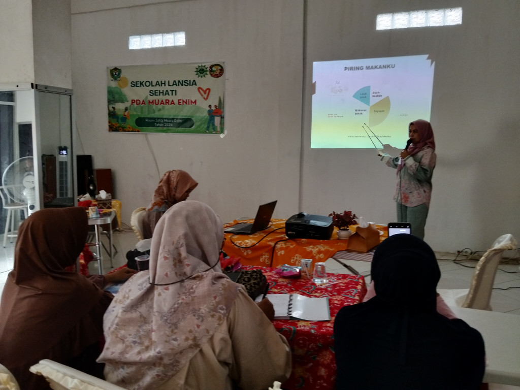 Sekolah Lansia Aisyiyah Muara Enim Dorong Lansia Tetap Sehat, Produktif, dan Bahagia