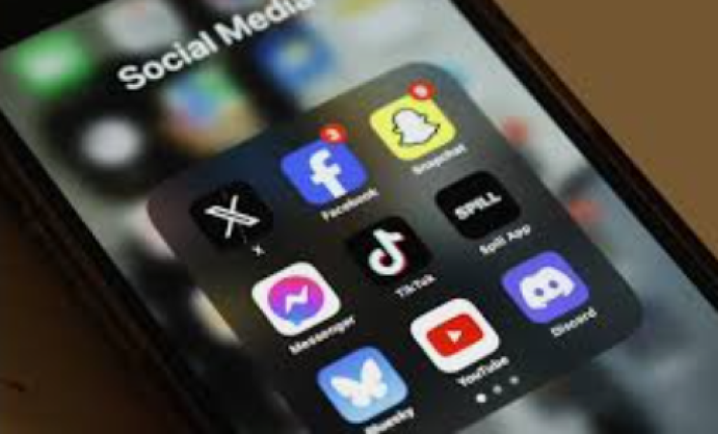 Sering Muncul di Kolom Komentar Medsos, Ternyata Ini Arti 'Plenger'