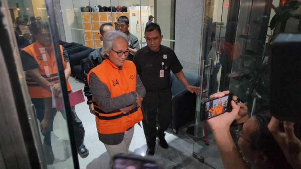 Tersangka Suap Restitusi, Mulyono Duduk di 12 Kursi Komisaris