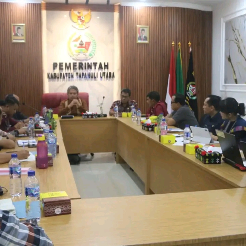 Wakil Bupati Taput Pimpin Rapat Kordinasi Pecepatan Program MBG