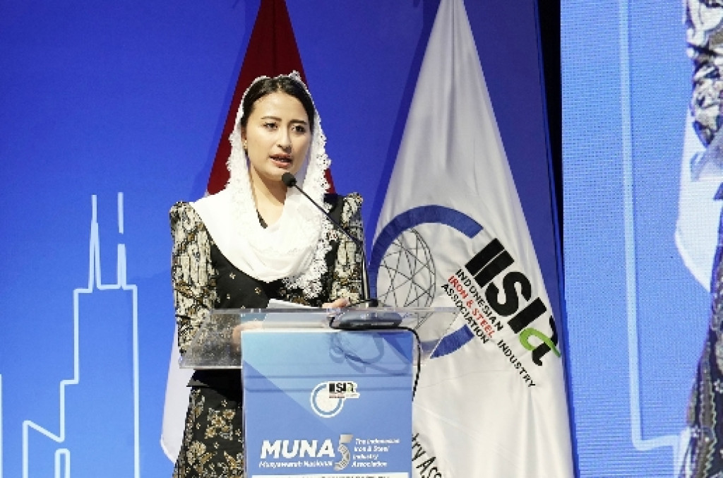 Wamendag Roro Dorong Penguatan Ekosistem Industri Besi dan Baja Lebih Tangguh di Munas IISIA 2026
